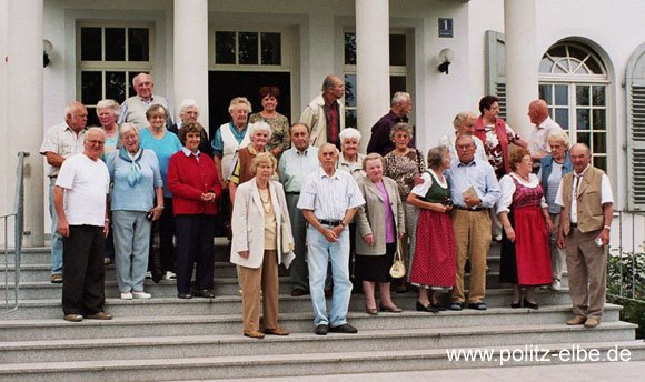 Teilnehmer des Heimattreffen Krischwitz, Politz und Neschwitz 2007 am Heiligenhof bei Bad Kissingen